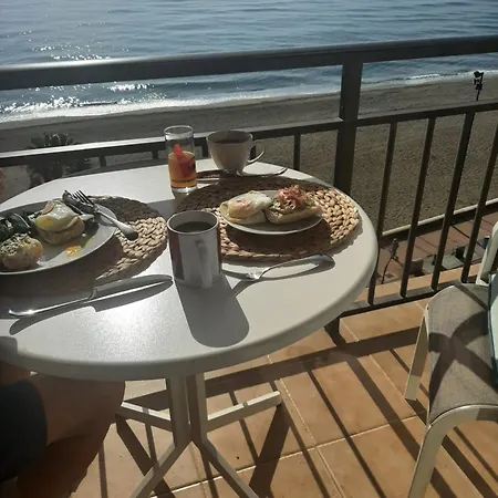 Beachfront Dreamin フエンヒロラ